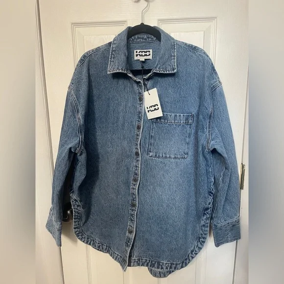 KBB KAHLANA Target Samira Medium Wash Button Down Denim Shirt Oversized M NWT - Picture 4 of 13